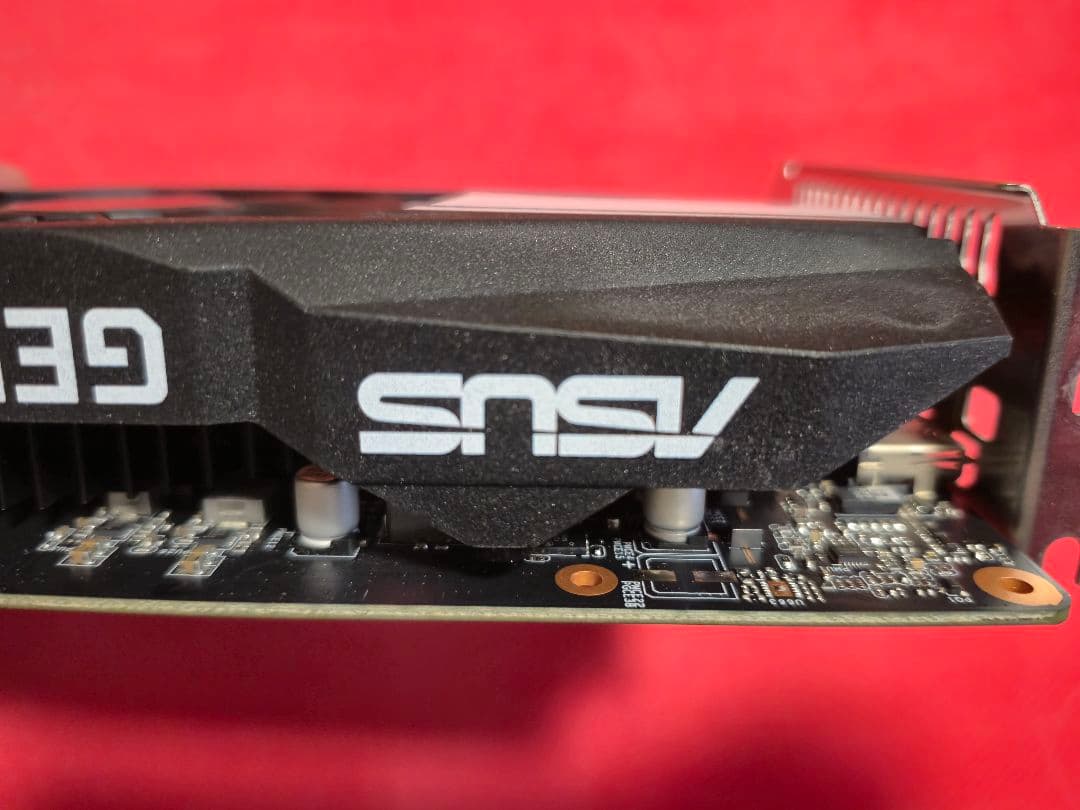 グラフィックボード・グラボ・ビデオカード ASUS PHOENIX GTX 1660 Super OC 6GB