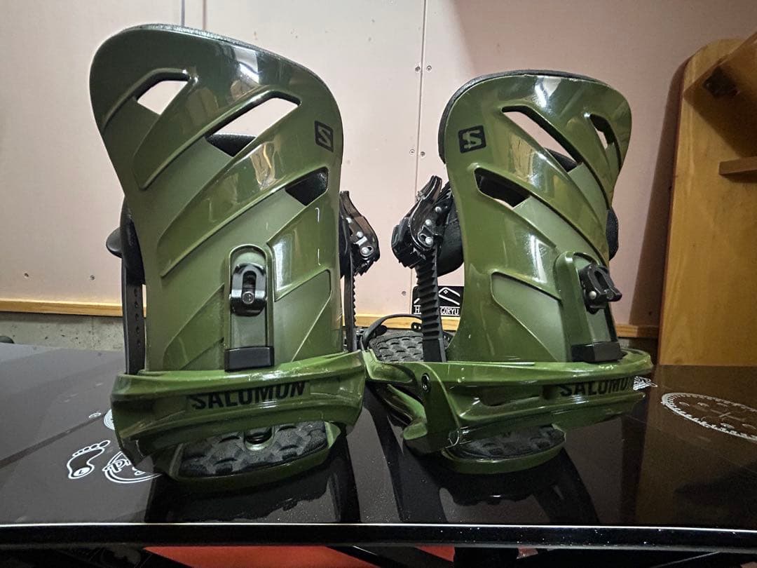 Salomon rhythm サイズＬ　オリーブグリーン