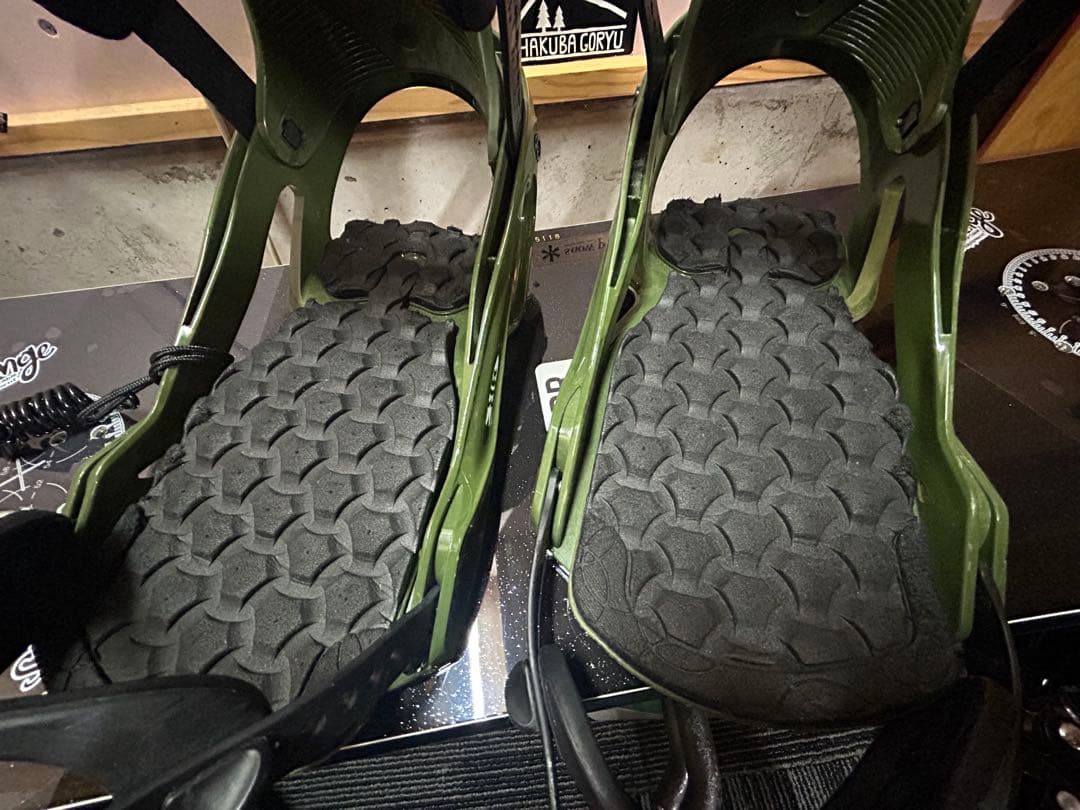 Salomon rhythm サイズＬ　オリーブグリーン