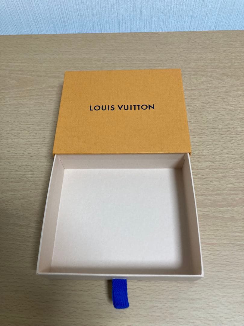 LOUIS VUITTON ブレスレット スペース