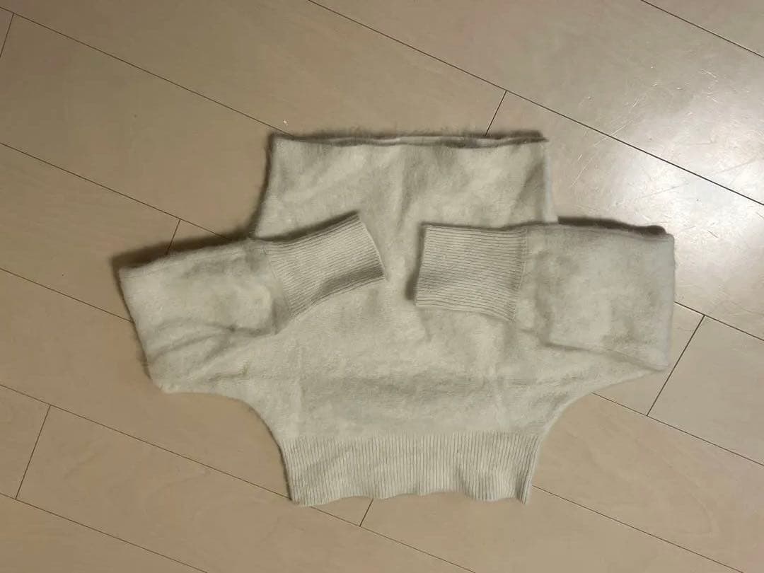 アニュアンス　ラクーンフォックスオフショルニットプルオーバー