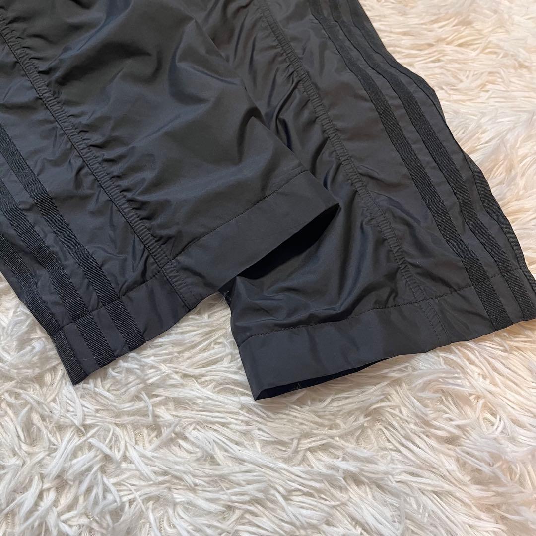 adidas アディダスウインドブレーカーセットアップ　ブラック 黒