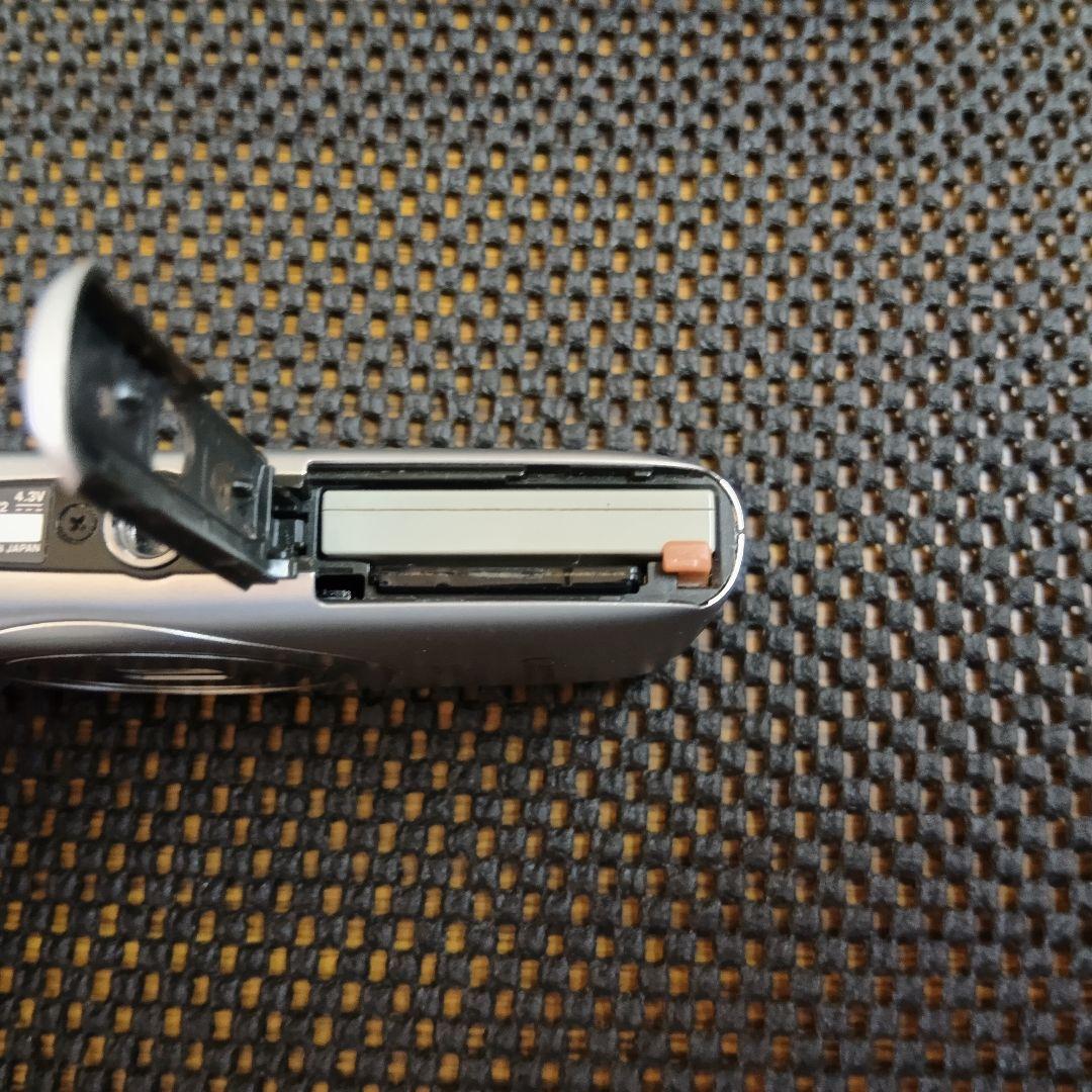 Canon IXY 400F コンパクトデジタルカメラ シルバー　中古品