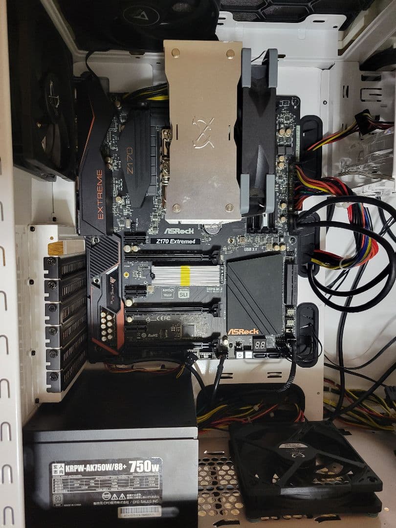 CPU ASRock Z170 Extreme4 + i7-6700K