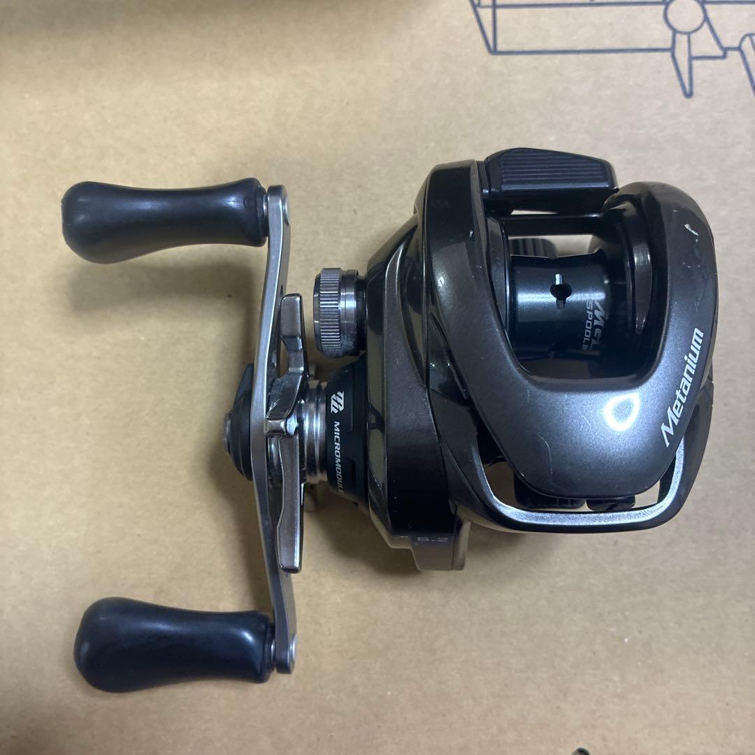 SIMANO nium右　リール