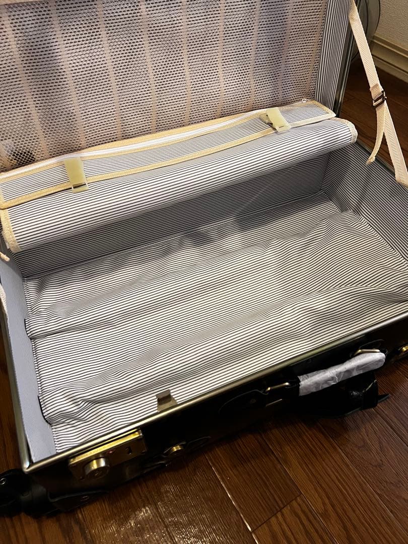 【新品・未使用】旅行用キャリーケース