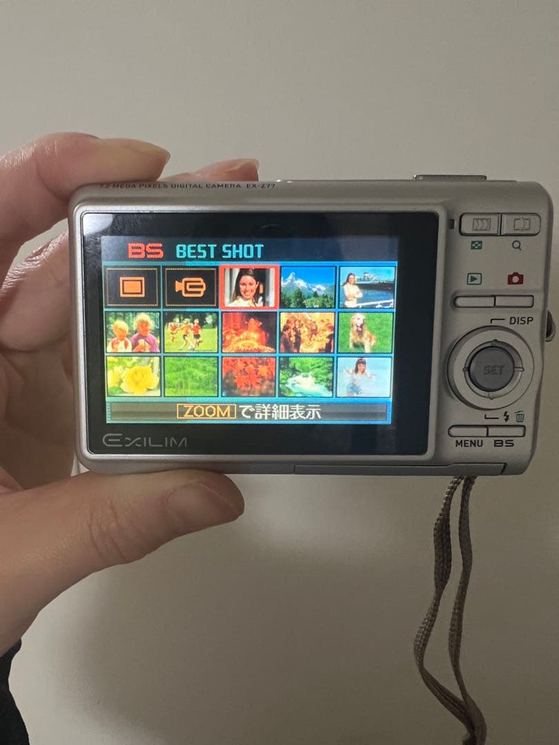 CASIO EXILIM EX-Z77動作品コンパクトデジタルカメラ