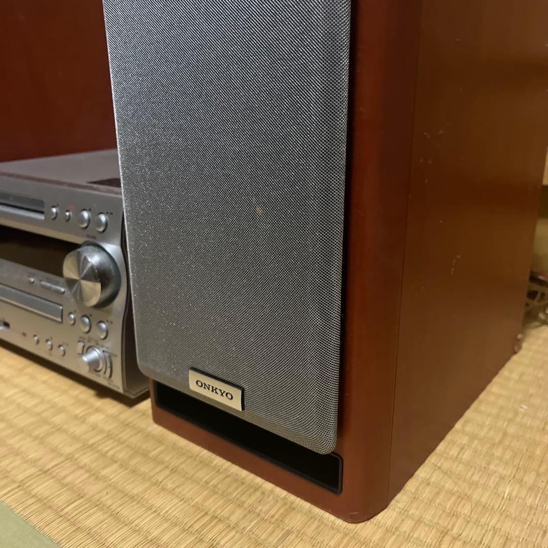 ONKYO コンポ／CD MD アンプスピーカーラジオチューナ-ステレオ