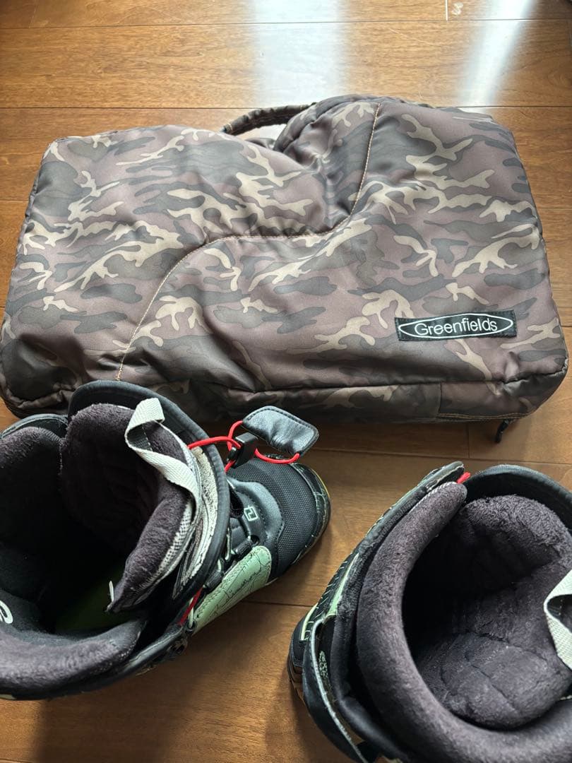 011 スノーボード 迷彩ケース付き