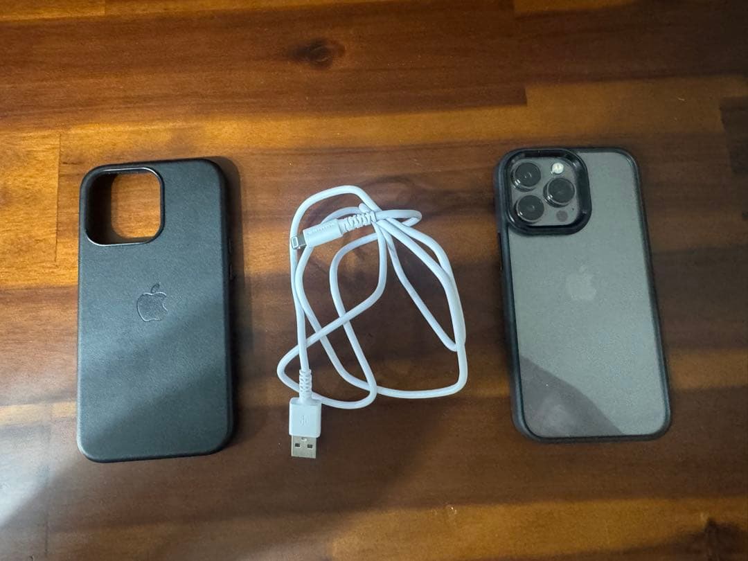 iPhone13 pro グラファイト 128GB バッテリー 77%