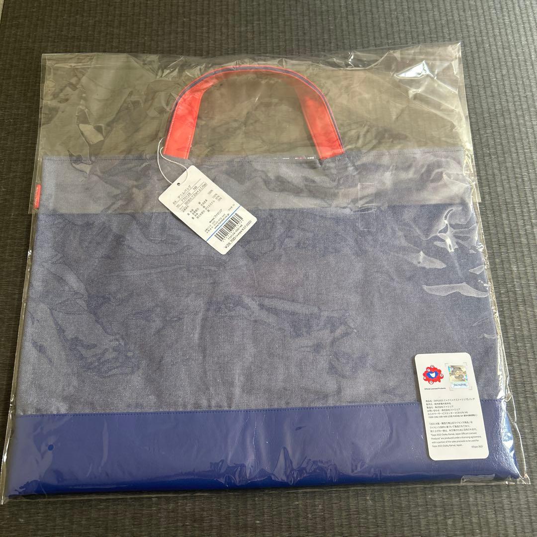 り*。様 【貴重】ミャクミャク　ファミリア　コラボバック 大阪関西万博