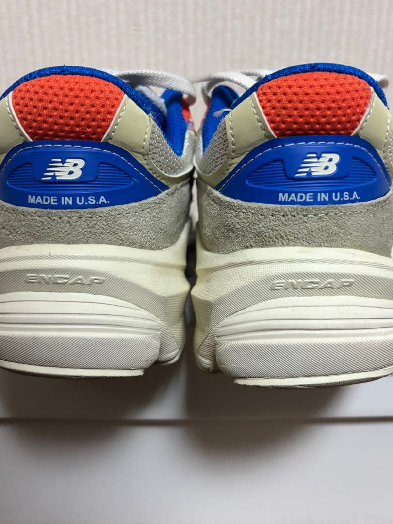 ホワイトKITH × NewBalance 990V6 \"'Sanddrift\"