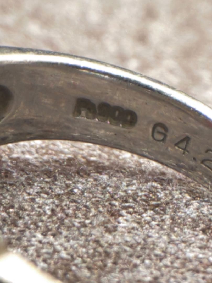 PT900ガーネットリング9号　D0.10 総重量8.52g