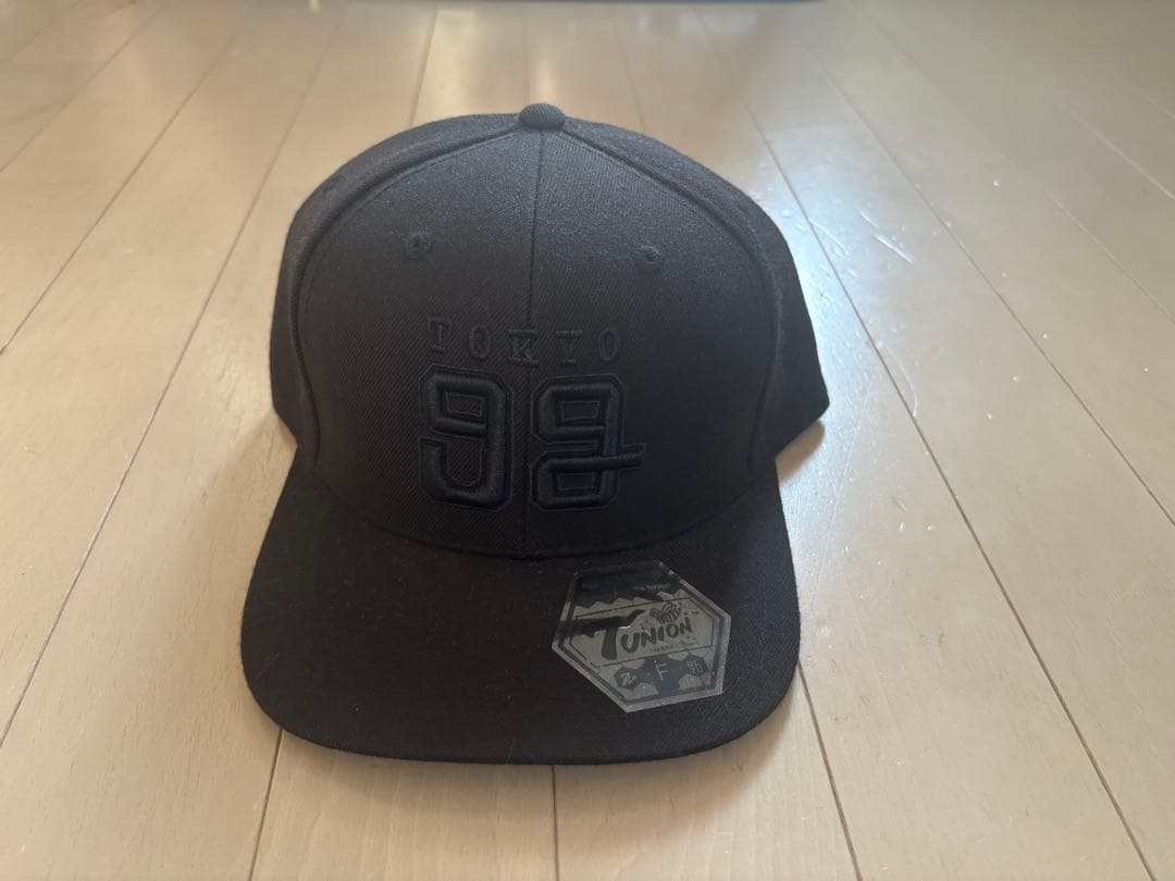 TOKYO 9g ブラックベースボールキャップ
