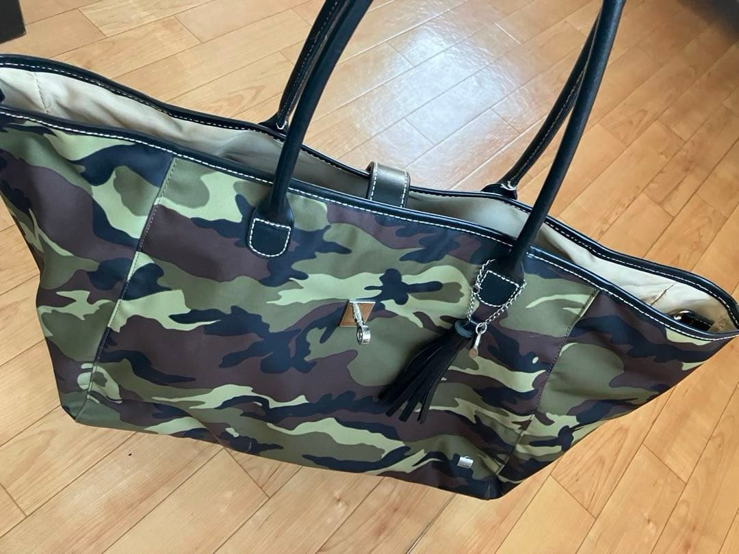貴重・販売終了間近‼️ LA BAGAGERIEトートバッグ(Lsize)迷彩