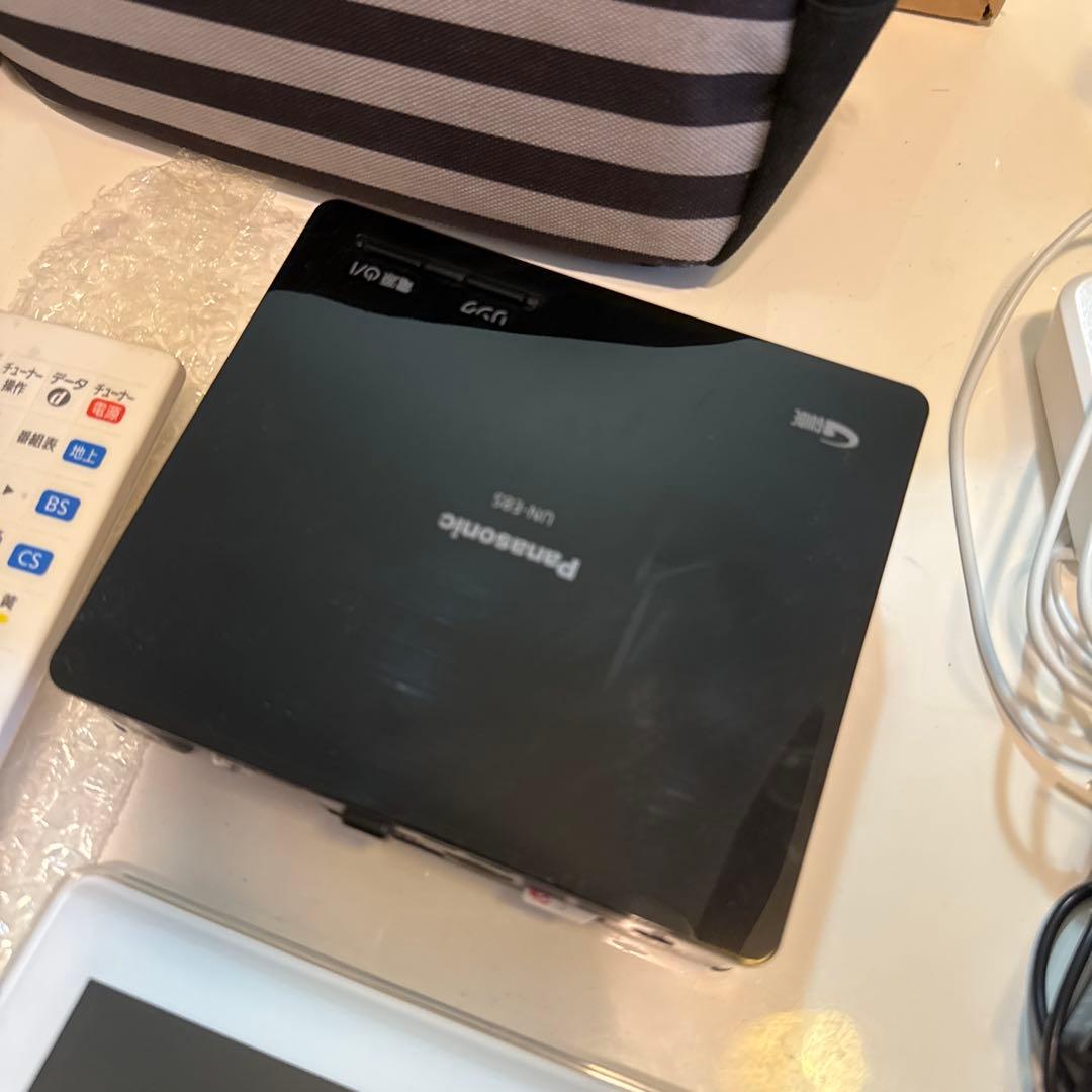 Panasonic プライベート・ビエラ UN-10CE8-W