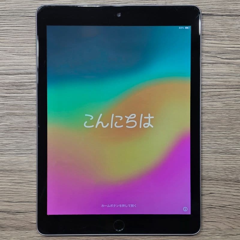 iPad 第6世代 Wi-Fiモデル 9.7インチ 32GB スペースグレイ