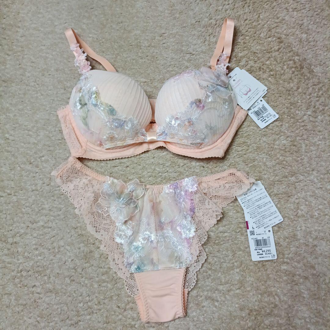 Wacoal パルファージュ　ブラジャーショーツセット E70 M