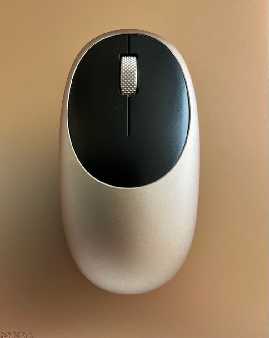 【中古美品】Apple MacBook Air 箱あり　付属品あり