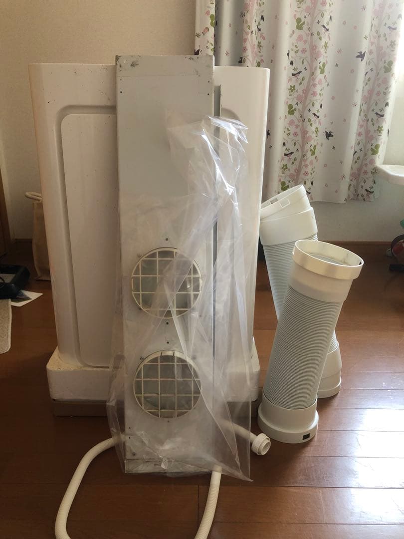 TOYOTOMI 窓用エアコン TAD-22LW (訳あり)