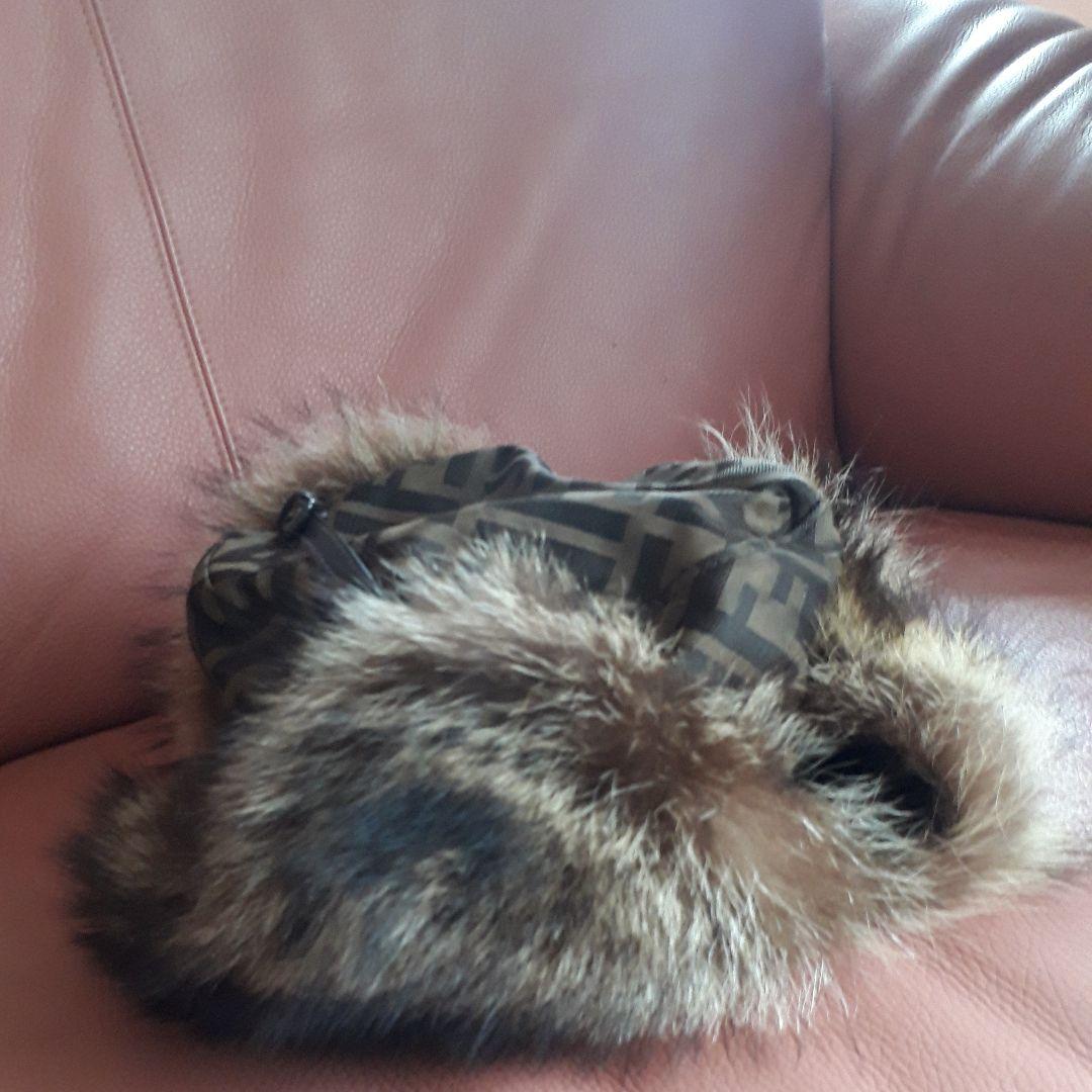 フェンディ ズッカモノグラム フォックスファー 帽子 激レア