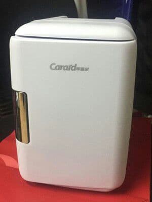 車載，家庭両用ミニ冷蔵庫