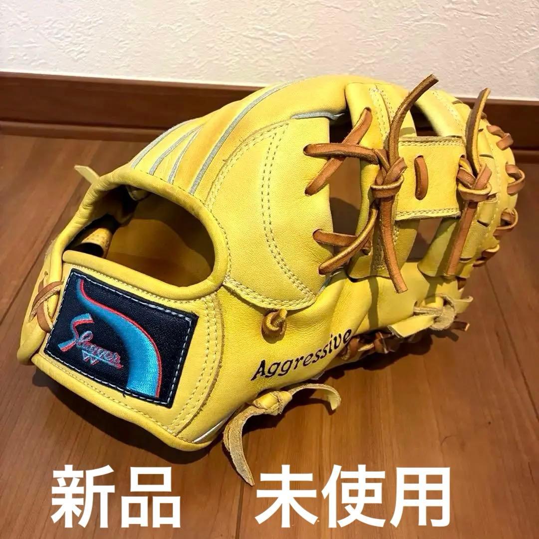 限定品　未使用　職人の湯もみ型つけ済　スラッガー　軟式グローブ！