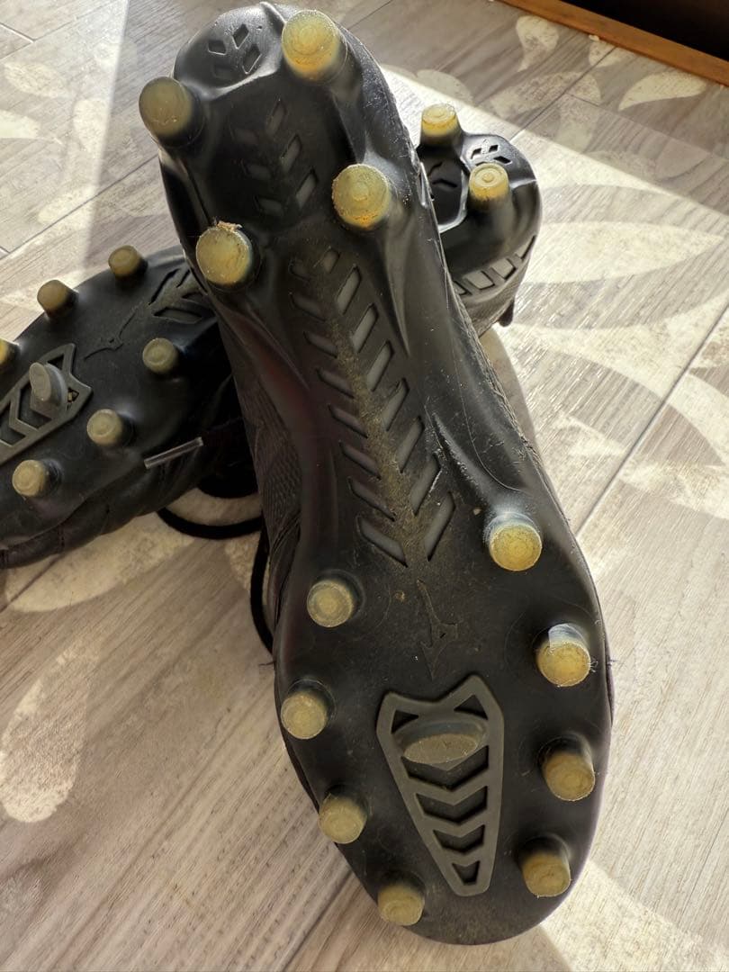 ミズノ モレリア ネオ 3 β エリート25.5cm