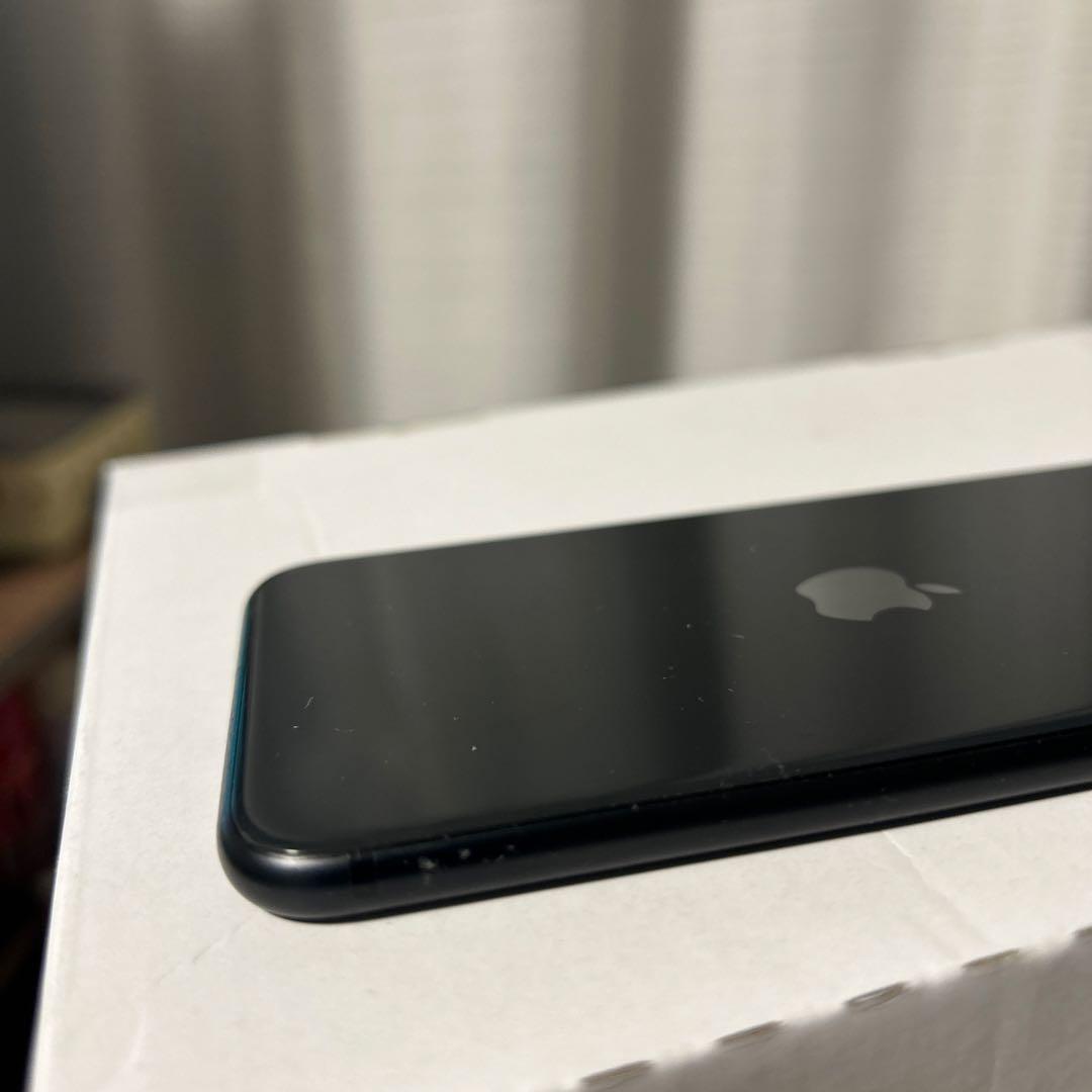 iPhoneSE第二世代　ブラック