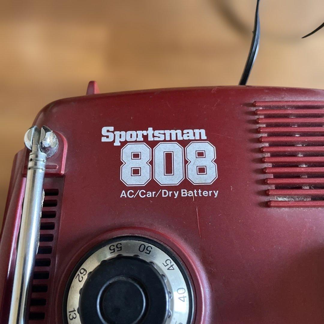 National Sportsman 808 赤いブラウン管テレビ