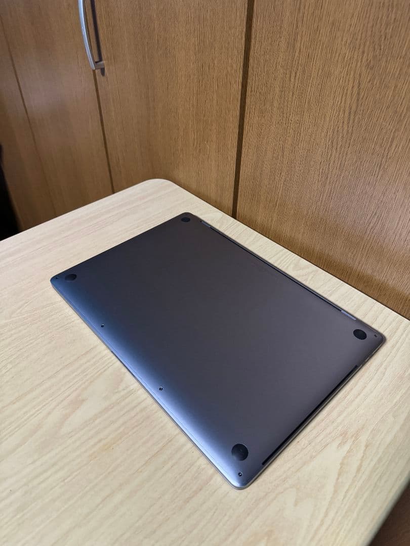 美品 MacBook Pro 16インチ i9 32/1TB CAD&3D設計