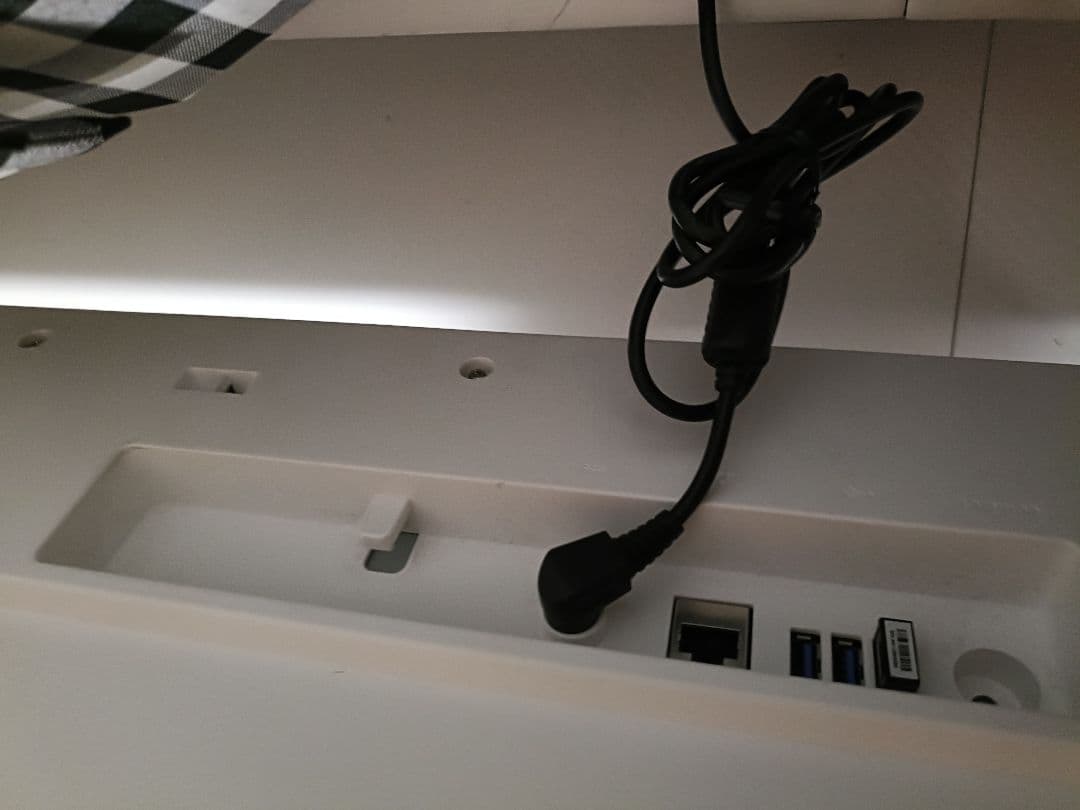 美品 高年式 第9世代最強Core i7-9750H メモリ16GB