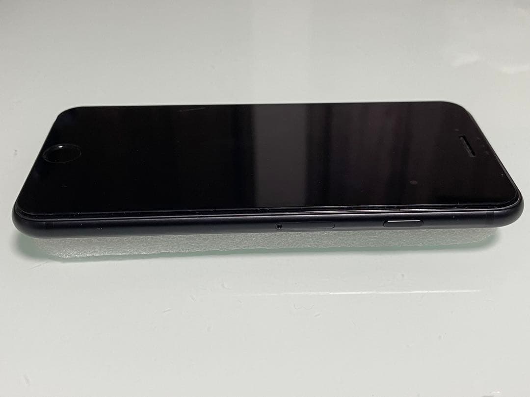 iPhone SE 第2世代 64GB バッテリー87%