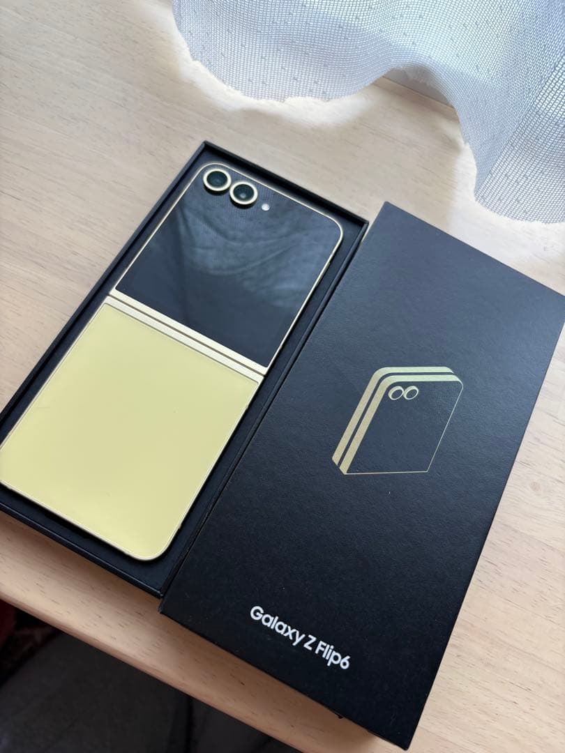 スマートフォン本体 Galaxy Z Flip6