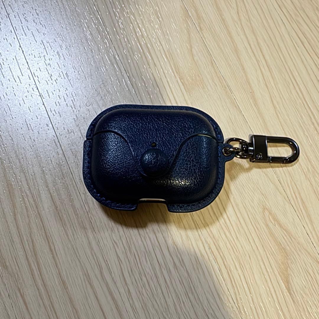 AirPods Pro 本体 充電ケース付き【2019年10月モデル】