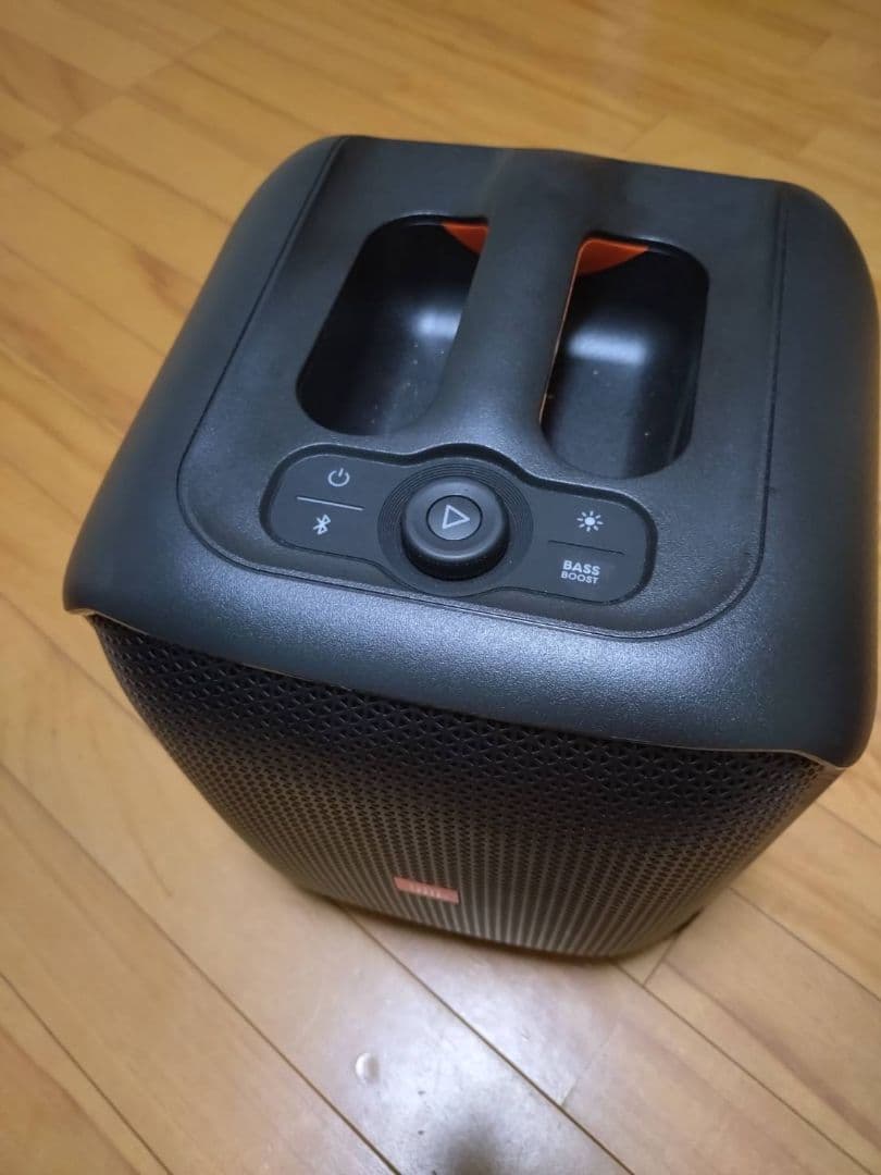 JBL　パーティーボックス ワイヤレススピーカー ベースブースト機能付き