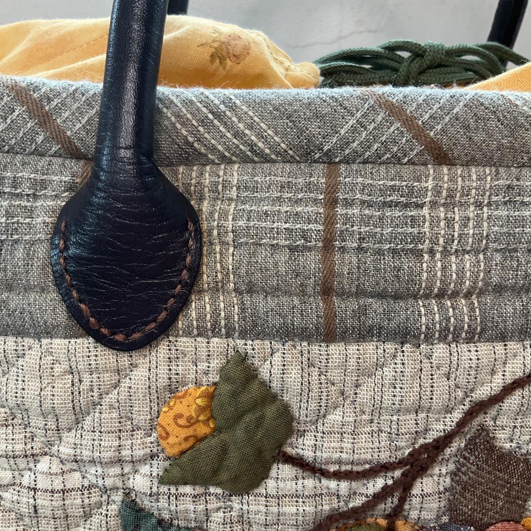 ハンドメイドパッチワークサンプラーかぼちゃ紐付きトートバッグ