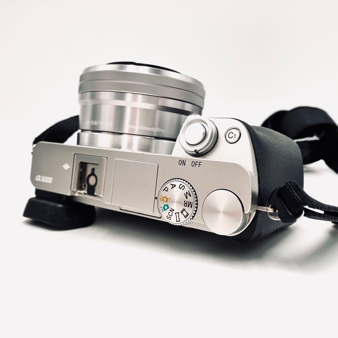 SONY a6000 ILCE-6000 シルバー ダブルズームキット