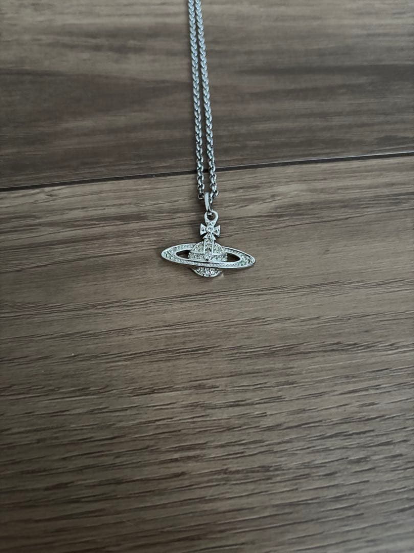 ヴィヴィアン ネックレス Vivienne Westwood