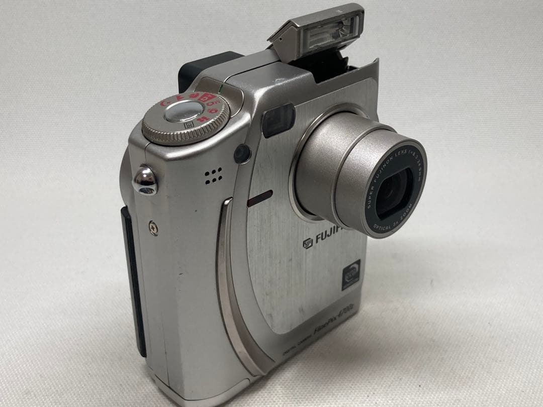 概ね美品　FUJIFILM　FinePix 4700z　l01a189dd