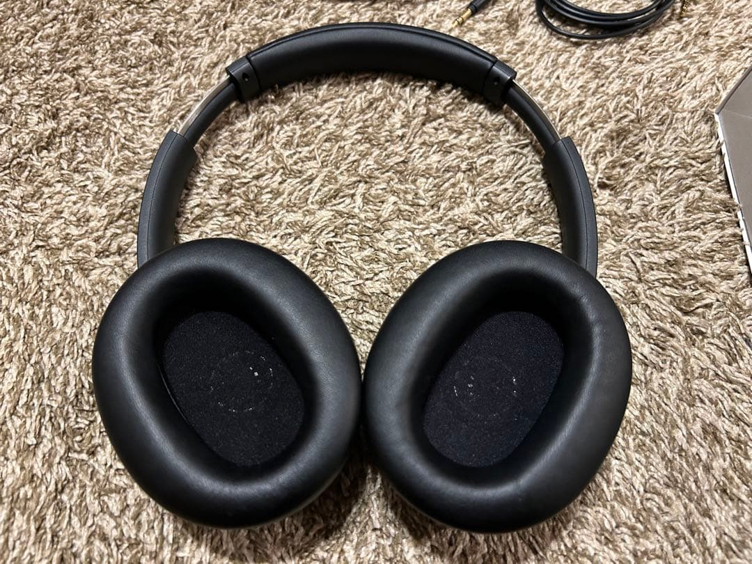 【美品】ソニー ワイヤレスノイズキャンセリングヘッドホン WH-CH720N