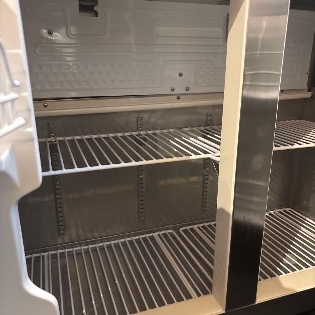 美品送料込❗️23年新品購入　Panasonic 業務用コールドテーブル冷蔵庫