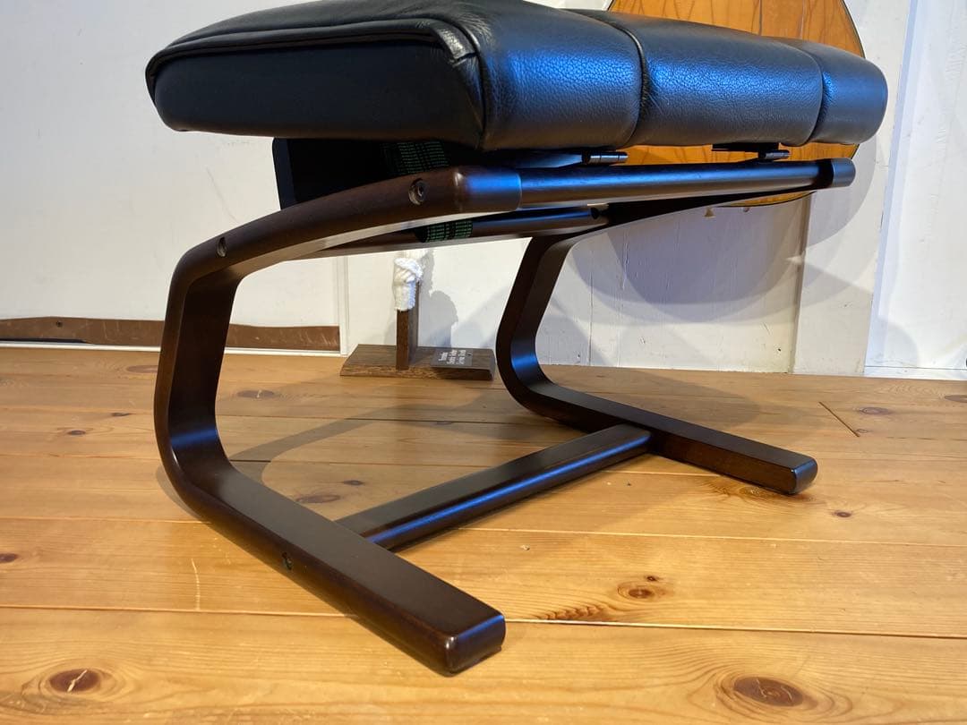 画像29枚 冨士ファニチア ブラック 本革 レザー オットマン スツール リク