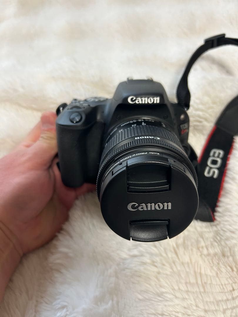 Canon EOS Kiss X9デジタル一眼レフ