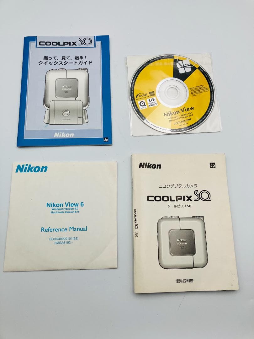 ニコン COOLPIX SQ　シルバー