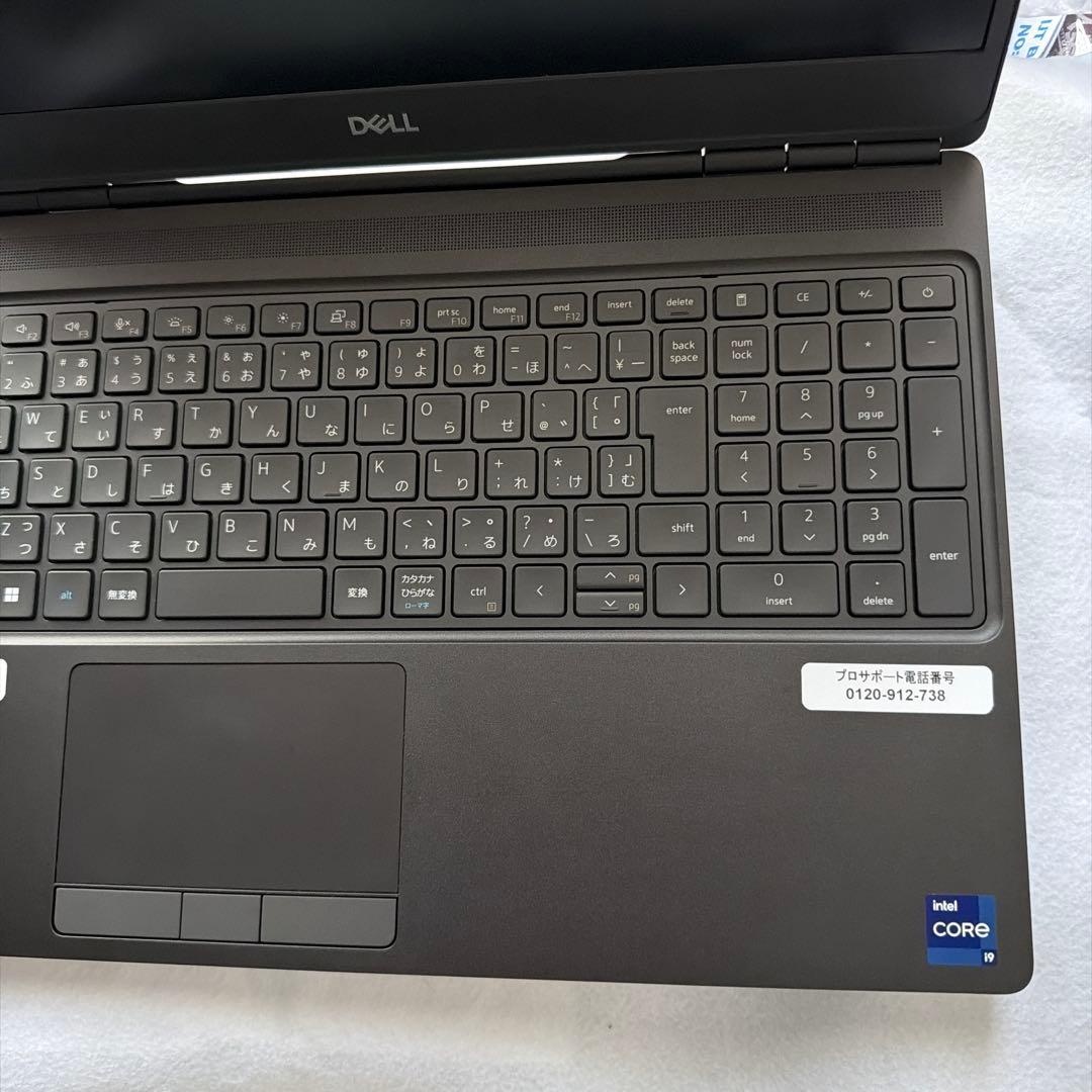 Windowsノート本体 DELL Pre7560 Core i9 32G/512G win 11pro
