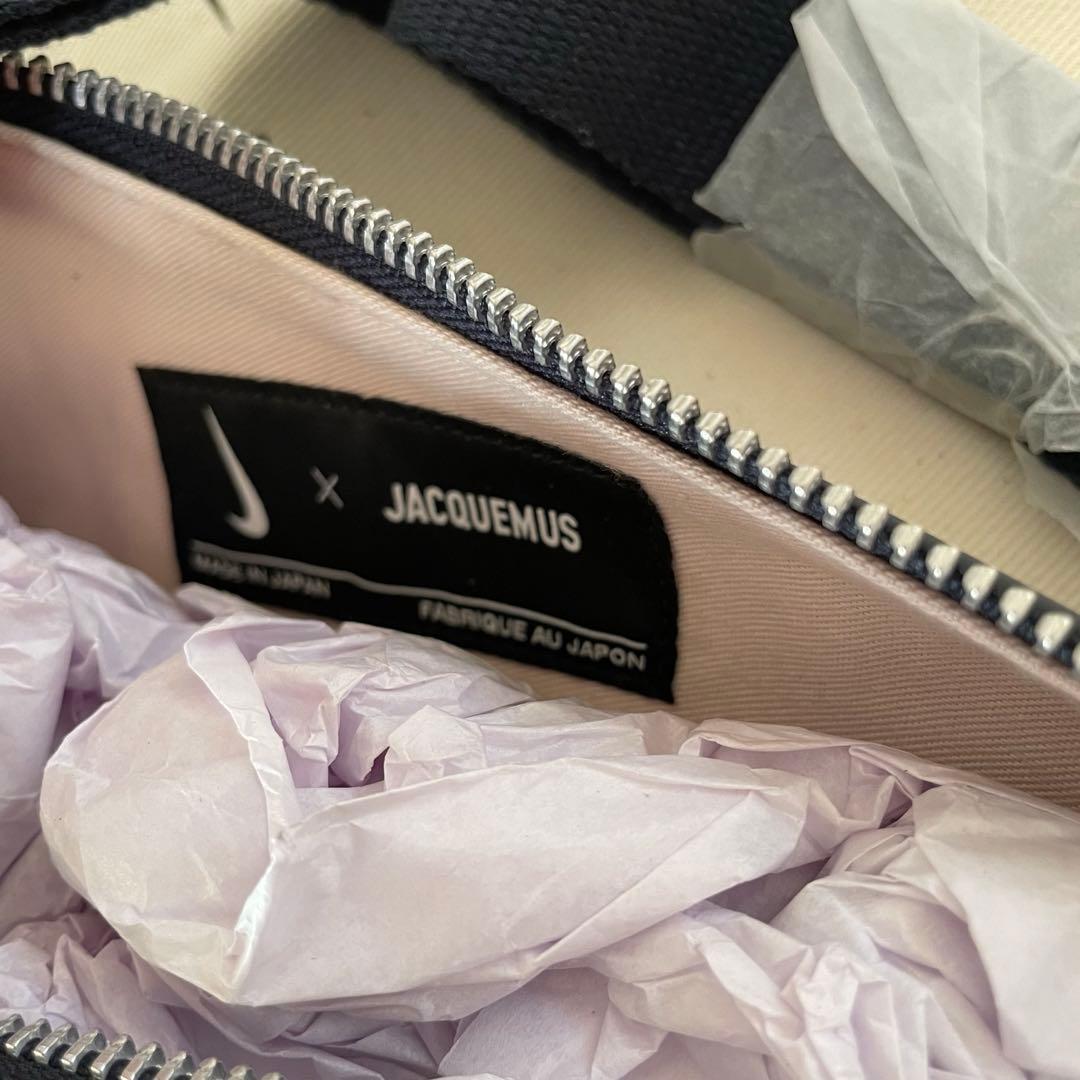 NIKE ジャックムス ル スウッシュ クロスボディバッグ