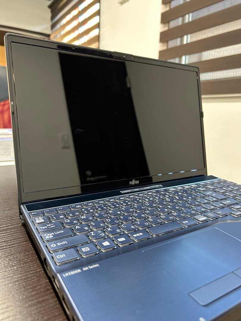 富士通 LIFEBOOK ノートパソコン 青