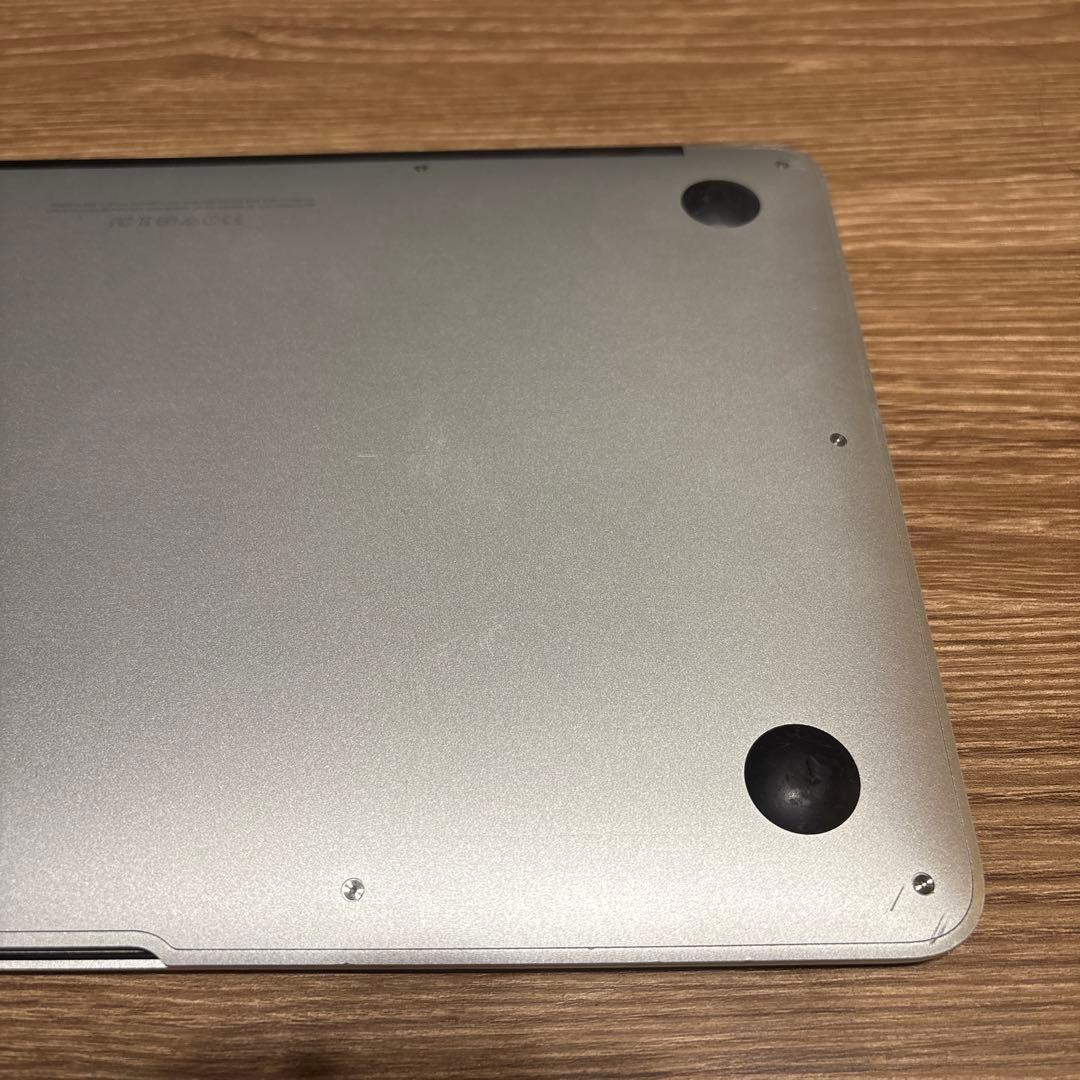 MacBook Air 11インチ Early 2015/4GB シルバー