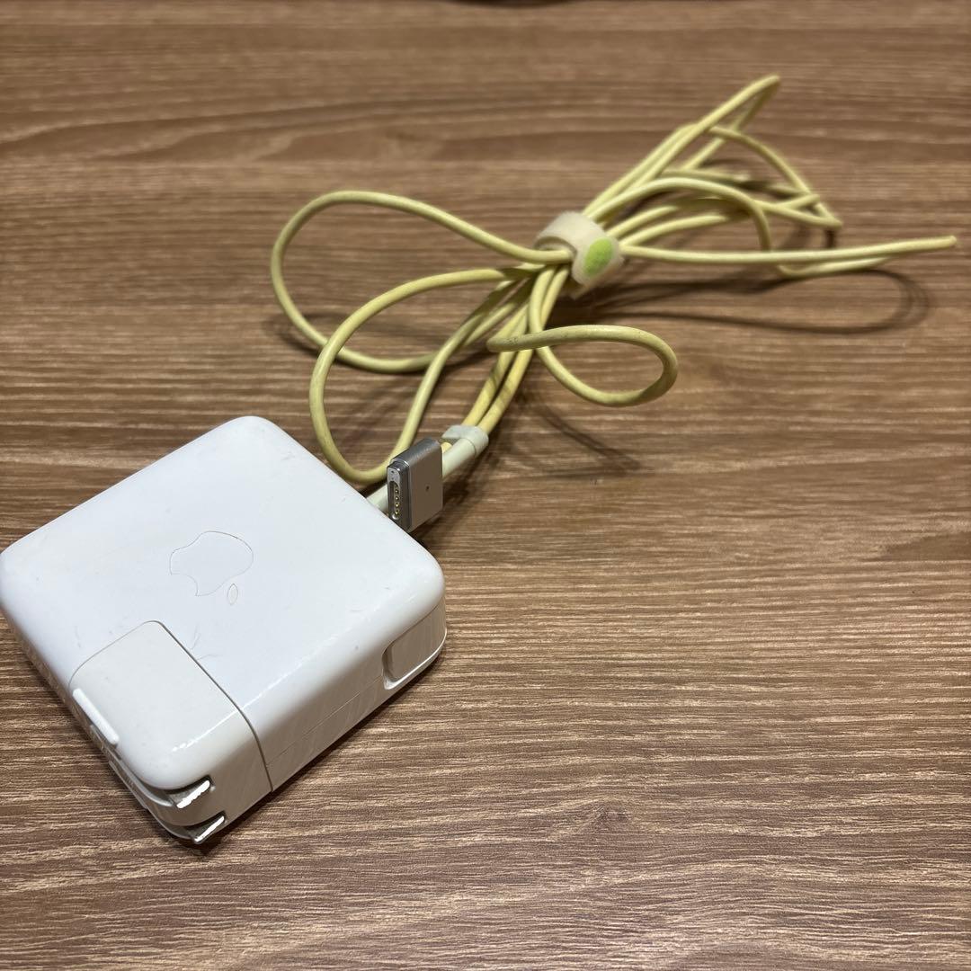 MacBook Air 11インチ Early 2015/4GB シルバー